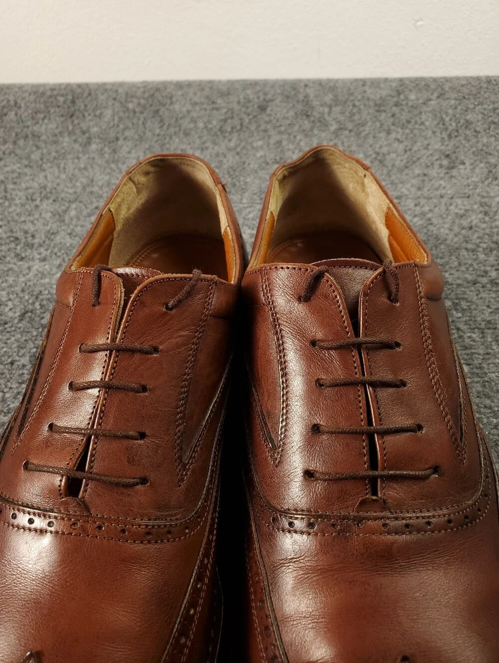 Salvatore Ferragamo Wingtip Oxford Shoes Mens 13D Cognac Brown Leather Brogue